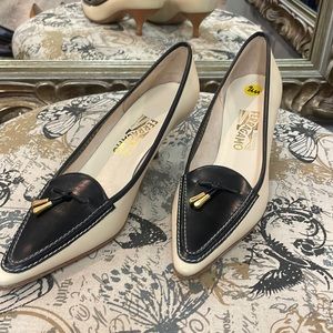 NEW Ferragamo 2 Tone Leather Heels